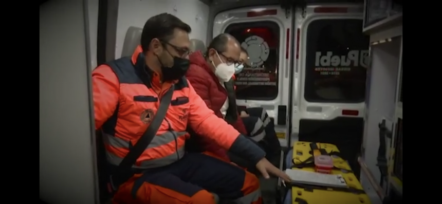 Reportaje Ambulancia CMH 1 (REPORTAJE) Viajemos en una ambulancia