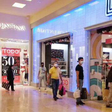 Reapertura de centros comerciales activan 40 mil empleos en Puebla