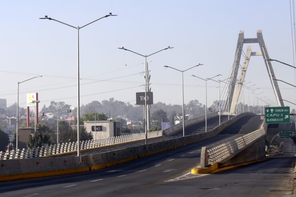 (FOTOS Y VIDEO) Vacías calles y avenidas en Puebla