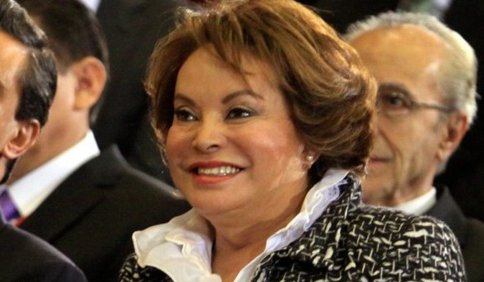 Elba Esther Gordillo gana juicio a SAT, le perdonan deuda