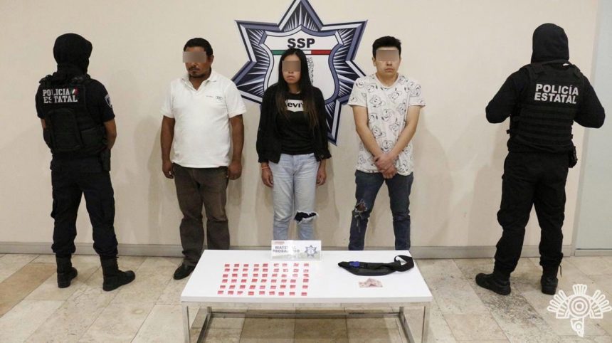 f3122d4f-5cca-442c-ae25-2aab24e302c2 Detiene Policía Estatal a tres presuntos narcomenudistas