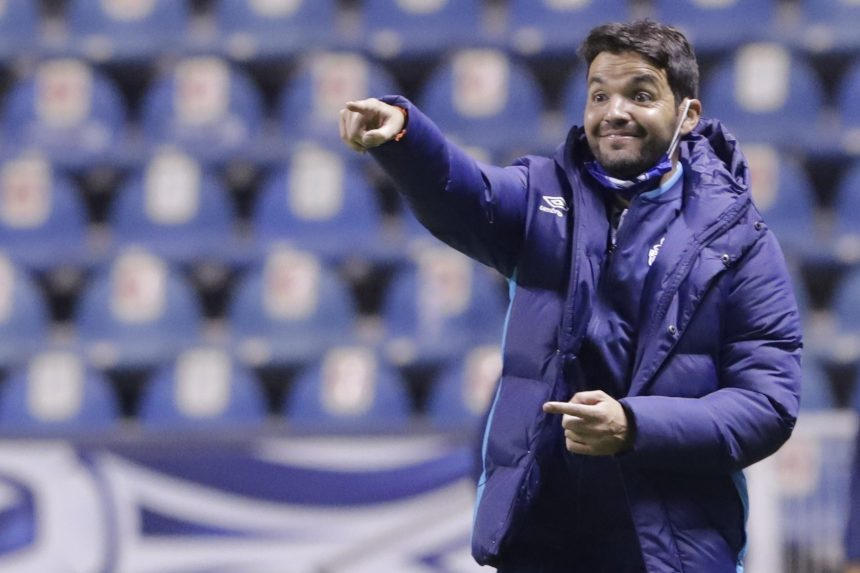 Larcamón destaca la humildad y la unión de su equipo