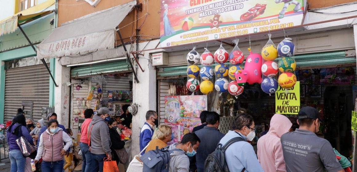 (FOTOS Y VIDEO) Jugueterías en Puebla abren sus puertas con aforo del 20%