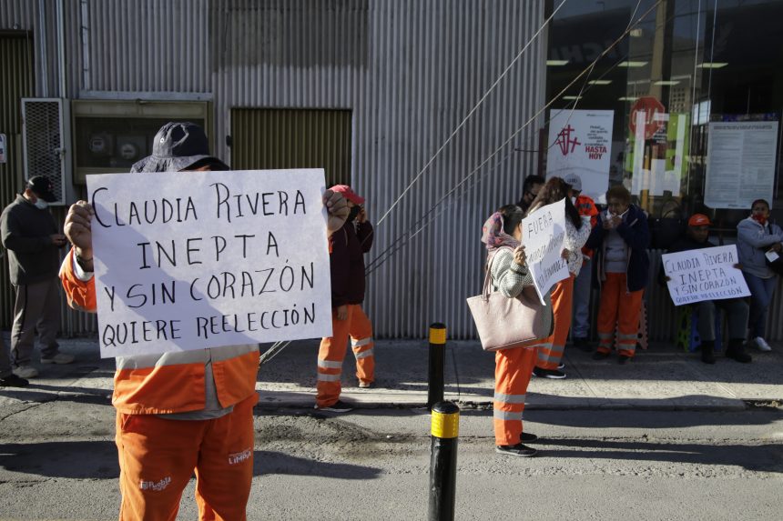 manifestacion-naranjitas-450106 (FOTOS Y VIDEO) Naranjitas que se manifiestan por despidos injustificados y descuentos salariales