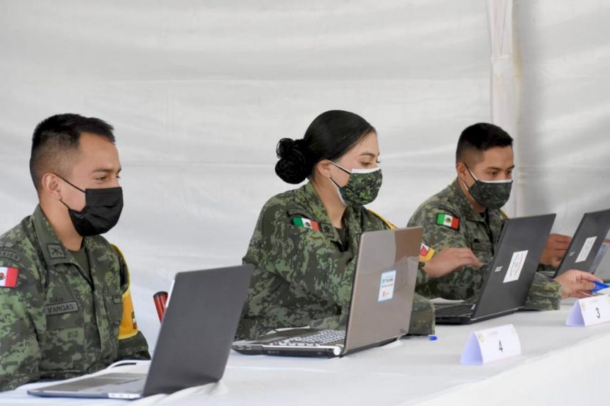 vacuna Inicia aplicación de vacunas contra COVID-19 a personal de salud en hospitales privados