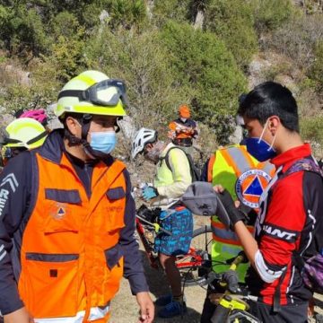 Protección Civil Municipal rescata a ciclistas extraviados