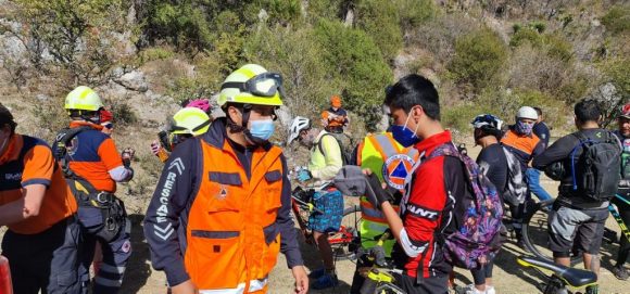 Protección Civil Municipal rescata a ciclistas extraviados