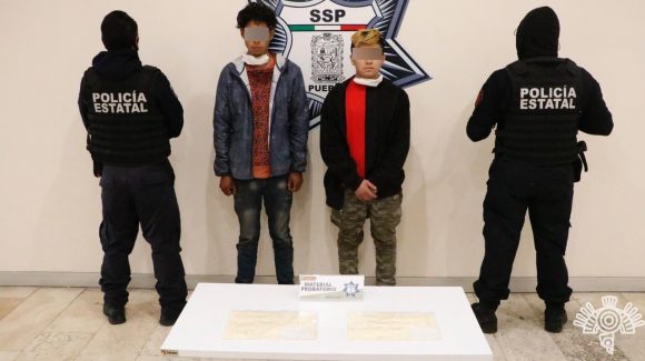 Detiene Policía Estatal a presuntos distribuidores de droga de “La Comadre”