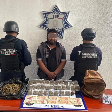 Detiene Policía Estatal a presunto asaltante y narcomenudista de Tecamachalco