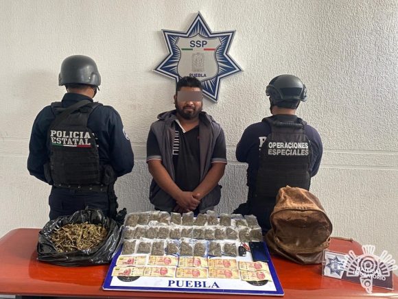 Detiene Policía Estatal a presunto asaltante y narcomenudista de Tecamachalco