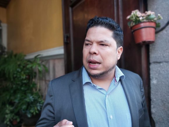 Exhorta Gabriel Biestro a quienes buscan reelección a dejar su cargo