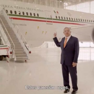 AMLO pide a empresarios “ser solidarios” y comprar el avión presidencial