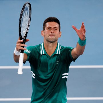 Djokovic avanza a las semifinales del Abierto de Australia