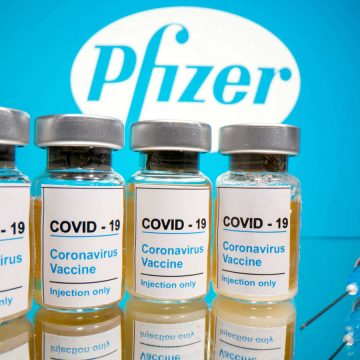 Primera dosis de vacuna de Pfizer es eficaz en un 75% dos semanas después de su administración, según estudio en Israel