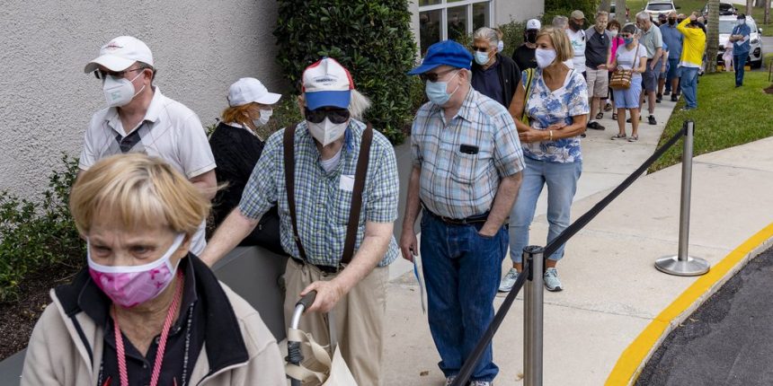 XUZRPLVF65BMXNNPIOEV26UPJ4 Dan vacuna a quien lleve a adultos mayores en Massachusetts