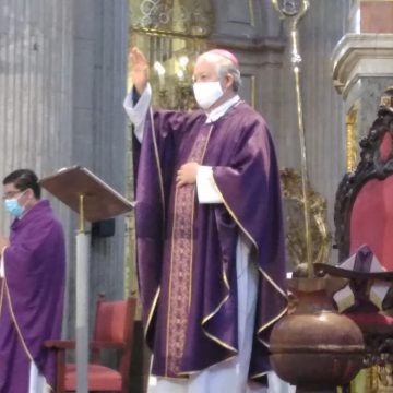 Inconformes los fieles católicos por cierre de iglesias los días domingo, afirma Arzobispo