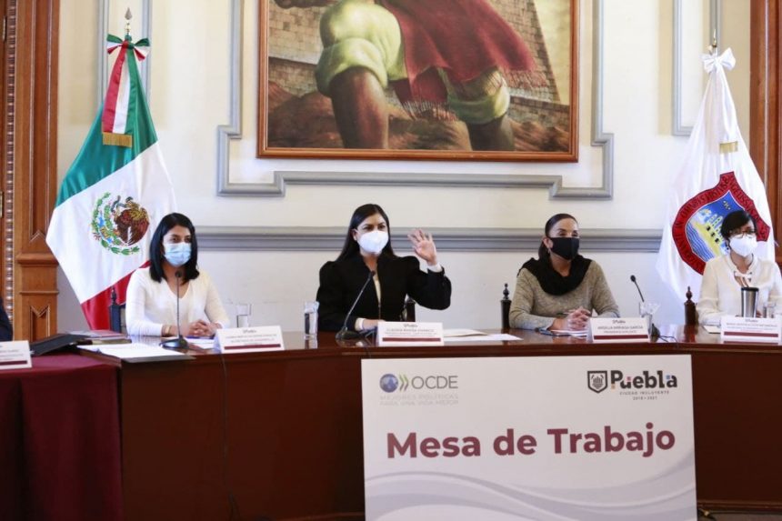 Ayuntamiento de Puebla y OCDE ponen en marcha plan para facilitar la apertura de empresas