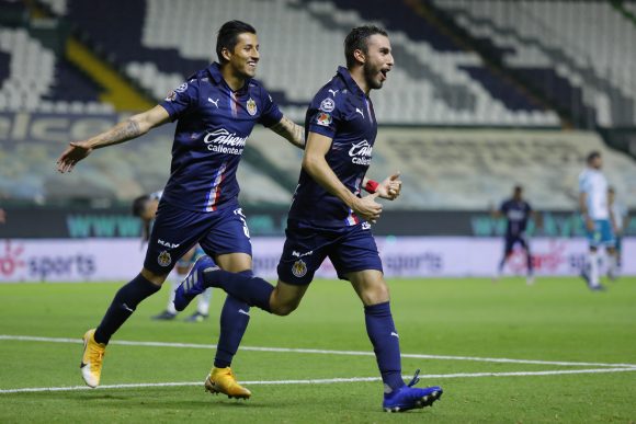 mayo Chivas despertó y venció al León como visitante