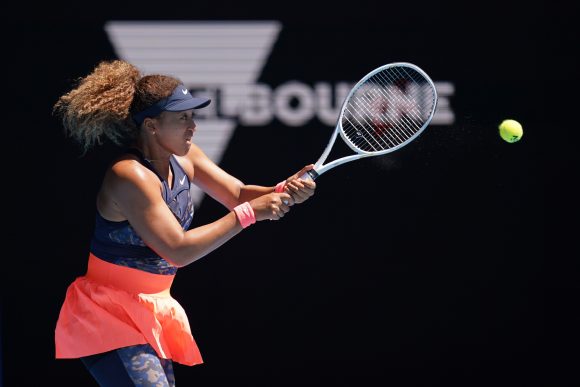 Naomi Osaka venció a Serena y va a la final de Australia