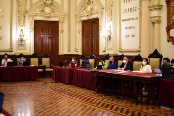 Aprueba Cabildo poblano solicitud de licencia a la alcaldesa