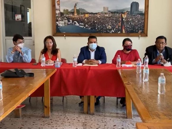 Deja el PES la diputada Mónica Lara y se suma al PT, busca candidatura