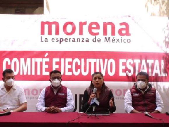 Llama a la unidad Claudia Rivera y pide a sus adversarios respetar la encuesta