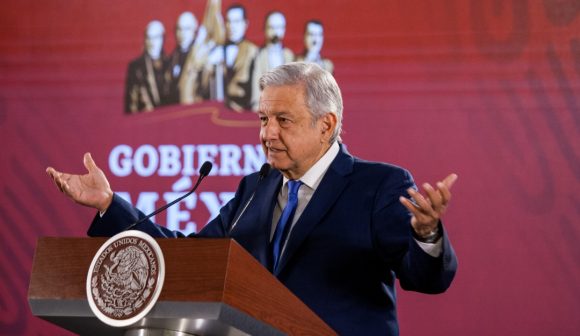 No se hará uso electoral de la vacuna; no somos iguales: AMLO