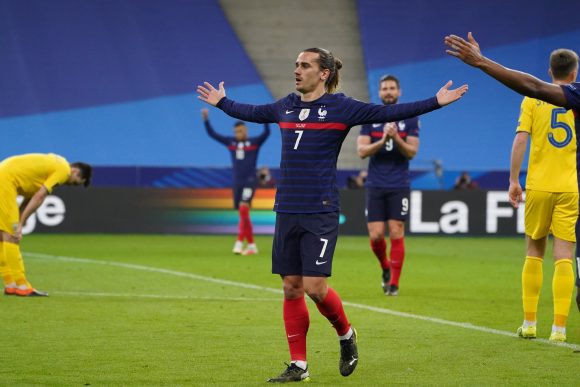 Francia no paso del empate ante Ucrania