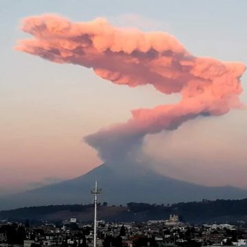 Hoy cumple 730 mil años el volcán Popocatépetl