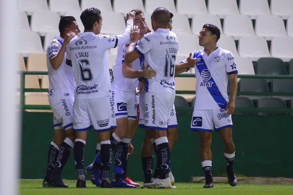 El Puebla vino de atrás para vencer al León como visitante