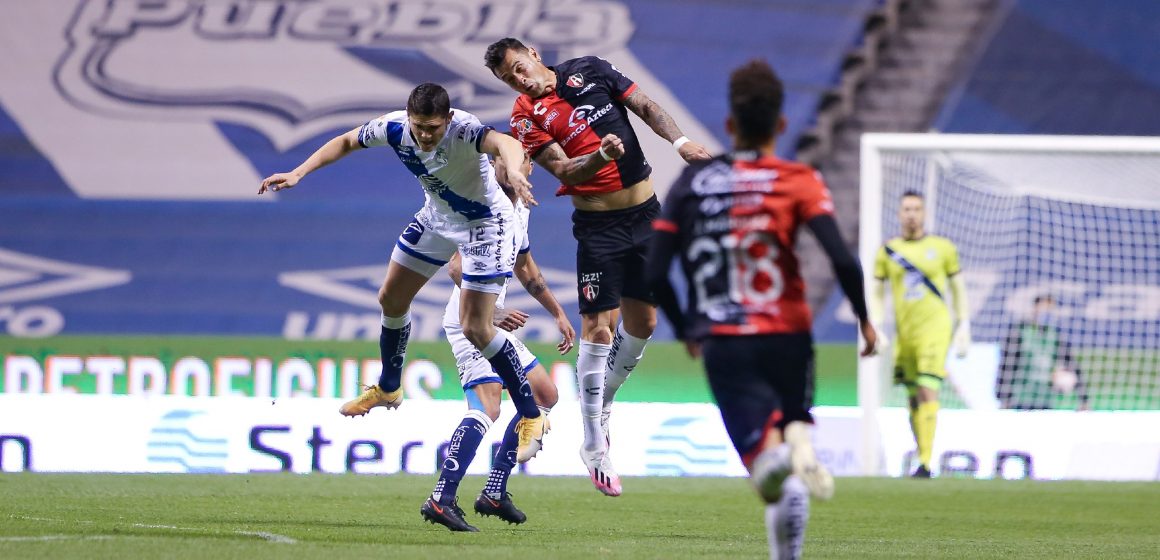 El Puebla tropieza ante Atlas en el Cuauhtémoc