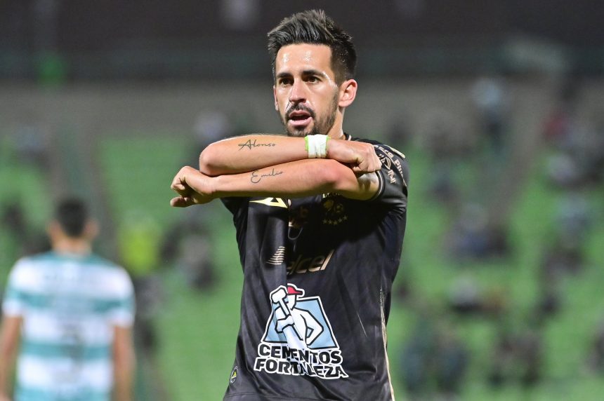 El León vence a Santos y se mete a zona de liguilla