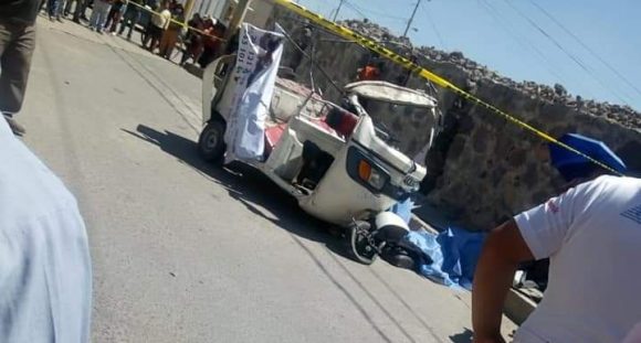 Tres muertos deja choque de mototaxi en La Resurrección