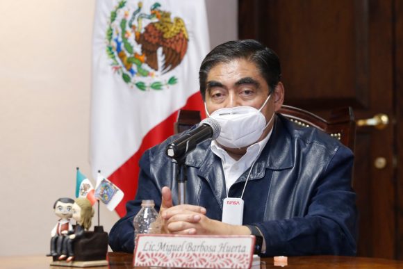 El gobernador Barbosa pidió confiar en la nueva estrategia de vacunación