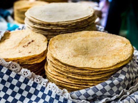 Aumento de 1 a 2 pesos en precio del kilo de tortilla en Puebla