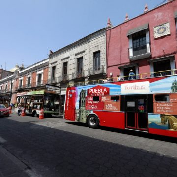 Ayuntamiento de Puebla garantiza condiciones favorables para el turismo durante remodelación del zócalo capitalino
