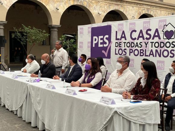 PES presenta a Alfredo Victoria como su candidato alcalde de Puebla