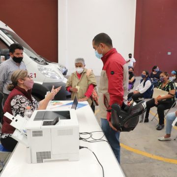 Registro Civil del SEDIF brinda atención a pobladores de San Pablo Xochimehuacan