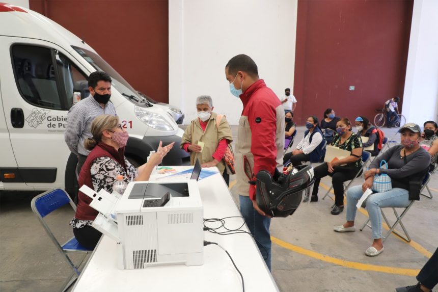 Registro Civil del SEDIF brinda atención a pobladores de San Pablo Xochimehuacan