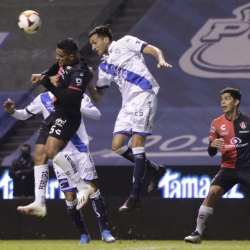 Cae el Puebla 0-1 contra Atlas en el Cuauhtémoc