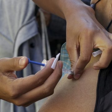 Habrá vacunación en 37 municipios de alta marginación