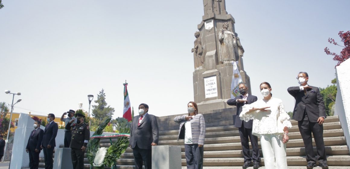 Existe en Puebla una sociedad con libertades y derechos: Barbosa