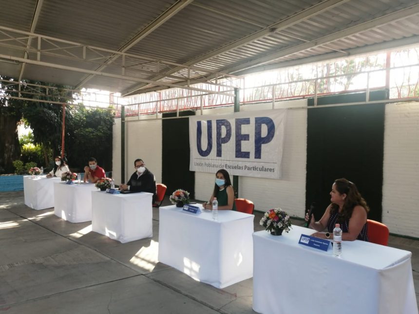 100 escuelas y 18 mil alumnos preparan regreso a clases en Puebla: UPEP