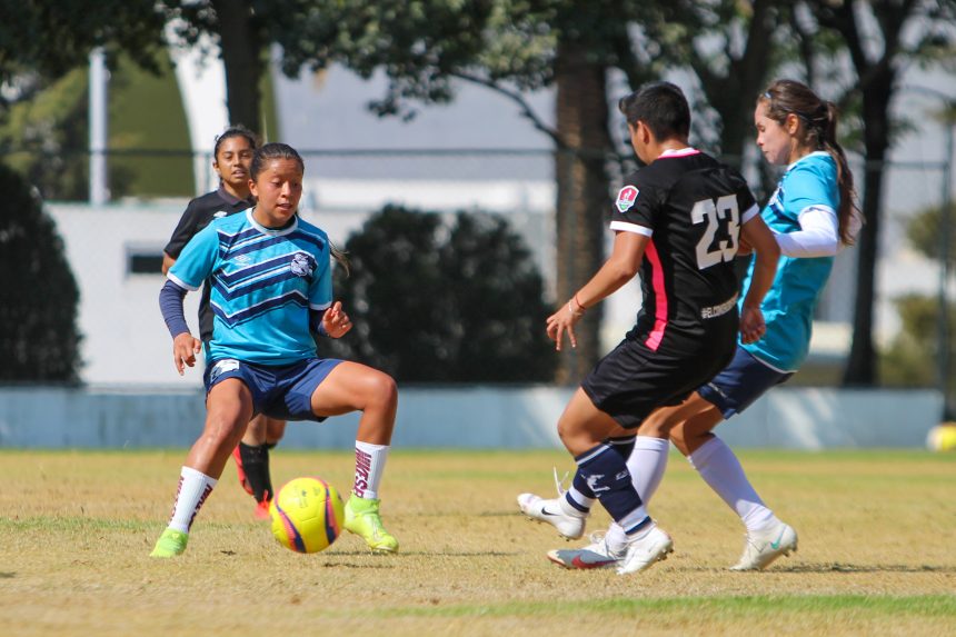 Fotografías Amistoso vs Petroleros FC (3) El Puebla Femenil disputó encuentro amistoso ante Petroleros FC
