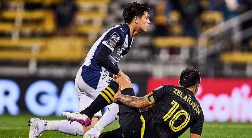 RAYADOS Monterrey rescató el empate en su visita al Columbus Crew
