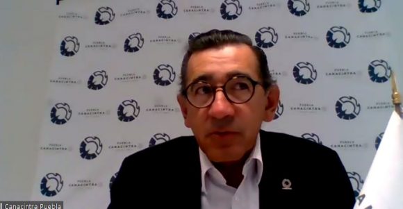 Empresas poblanas del sector industrial tramitan amparos contra reforma a la Ley de la Industria Eléctrica