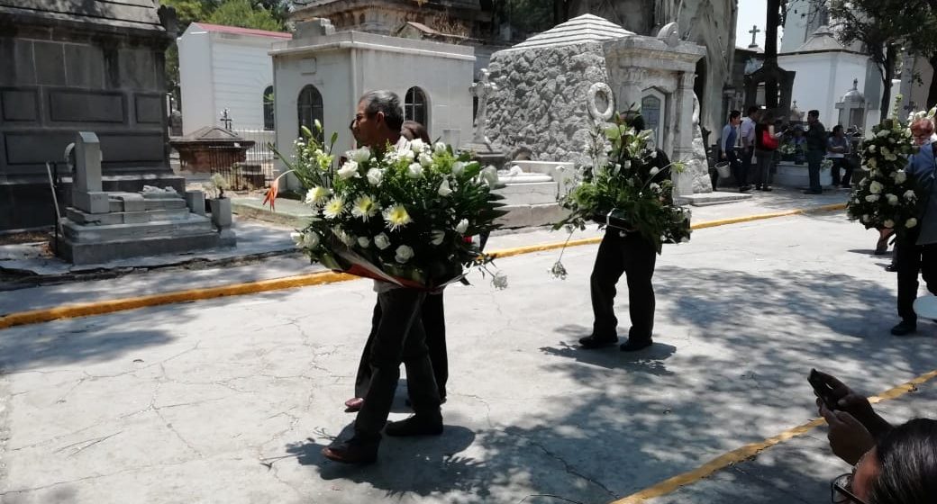 Analizará Cabildo reapertura de panteones en Puebla