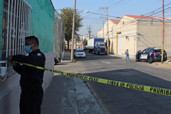 Encuentran embolsado en Xonaca