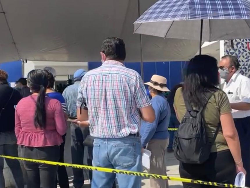 Sin aglomeraciones y con rapidez aplican segunda dosis anti Covid en Cholula