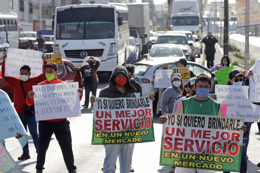 Somos locatarios no infiltrados y queremos se construya el mercado Amalucan